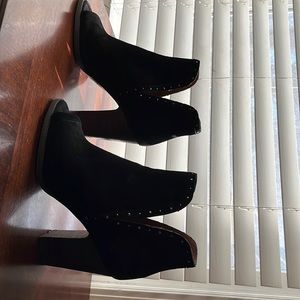 Lucky Brand booties